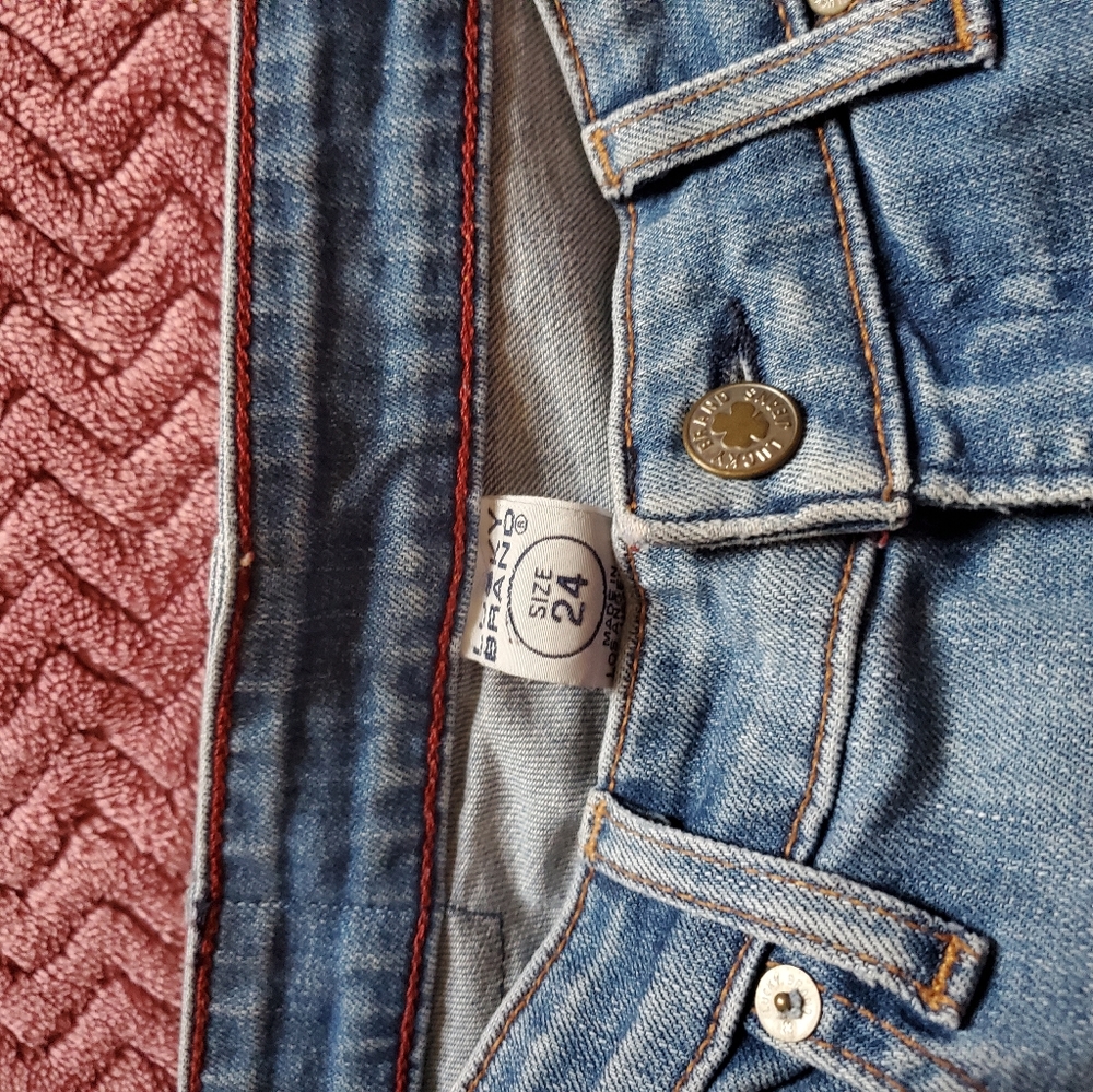 Jeans - Picture 2 of 3